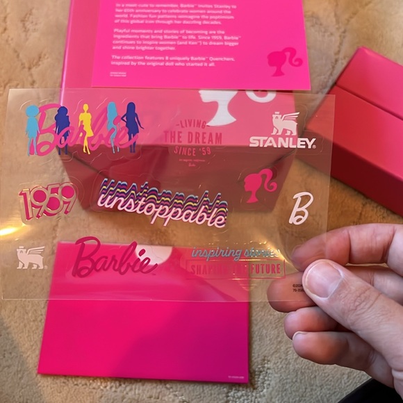 Stanley x Barbie BARBIE ICON 40 OZ QUENCHER Packaging Only - Picture 4 of 5